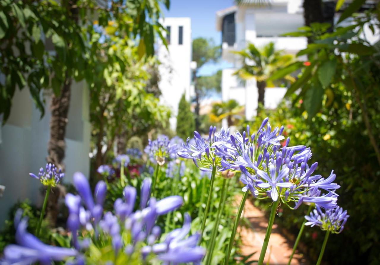Beachfront Luxury Complex With Tropical Gardens & Pools Marbella Exterior photo